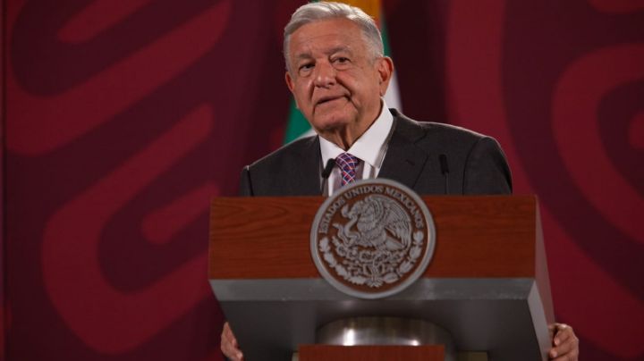 López Obrador anuncia que buscará una reforma para que sea delito grave la defraudación fiscal