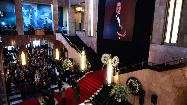 Familiares, amigos y actores rinden emotivo homenaje póstumo a Héctor Bonilla en Bellas Artes