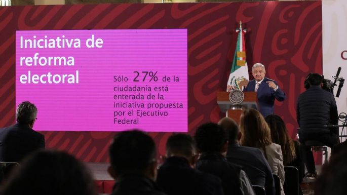 Tras encuesta "escondida" del INE, López Obrador reprocha postura de Lorenzo Córdova: da pena ajena