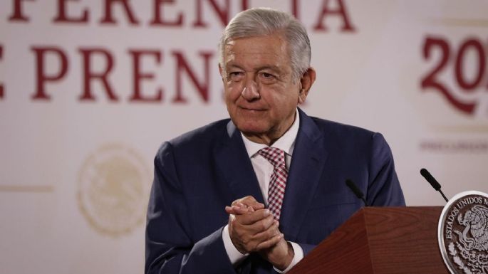 “Hace falta educar al rico, que no evada impuestos y no explote al pobre”: AMLO defiende a Noroña