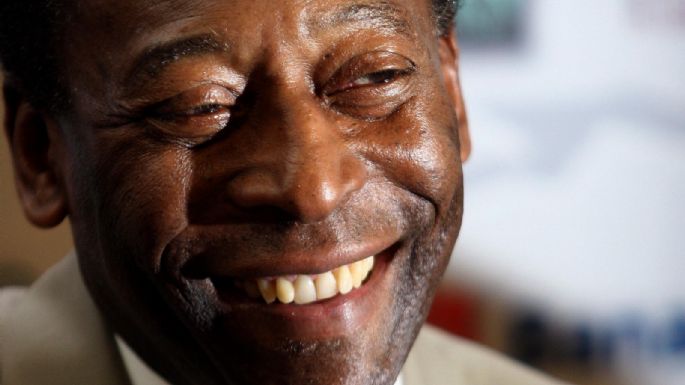 Pelé dejó de responder a la quimioterapia y está en cuidados paliativos, dice la prensa de Brasil