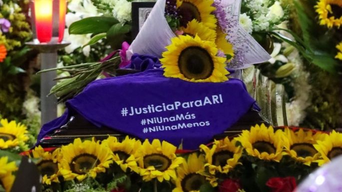Sheinbaum arremete contra fiscal de Morelos y lo acusa de "encubrir" el feminicidio de Ariadna López