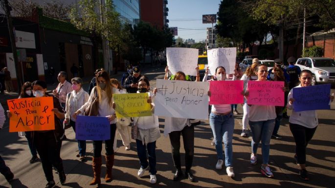 La CEAV ofrece apoyo a los padres de Abner, niño que murió en el Colegio Williams