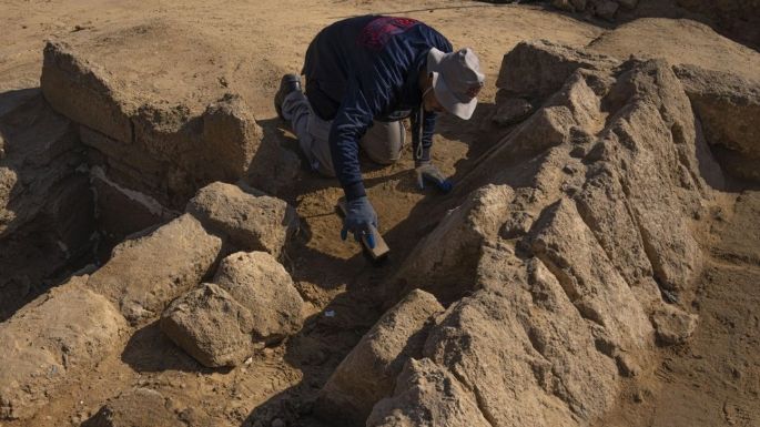 63 tumbas de la era romana son descubiertas en cementerio de la Franja de Gaza