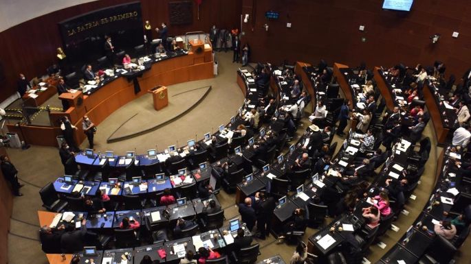 Senado aprueba "Plan B" de reforma electoral de AMLO; lo devuelve a diputados