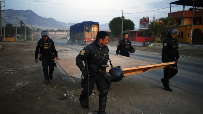 Perú: un juez decidirá en la tarde sobre prisión de Castillo