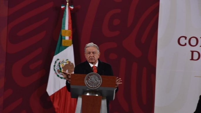 AMLO informa que acordó con EU financiar a CFE para construir plantas solares en Sonora