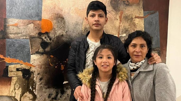 Esposa e hijos del expresidente peruano Pedro Castillo ya están en México: AMLO