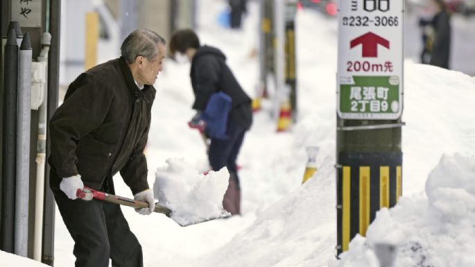 Nevadas en Japón dejan 17 muertos y decenas de lesionados