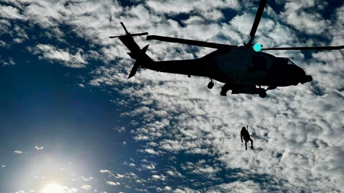 Se estrella helicóptero con cuatro personas a bordo en el Golfo de México