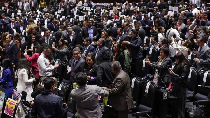 Cámara de Diputados abre nueva sesión para acelerar el Plan B de la reforma electoral de AMLO