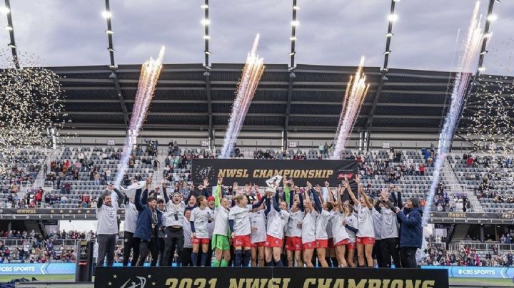 Mujeres futbolistas de la NWSL tendrán mejores condiciones laborales