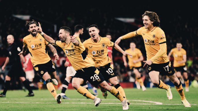 Con gol de Raúl Jiménez, Wolves derrota a Tottenham y se encamina a la Champions