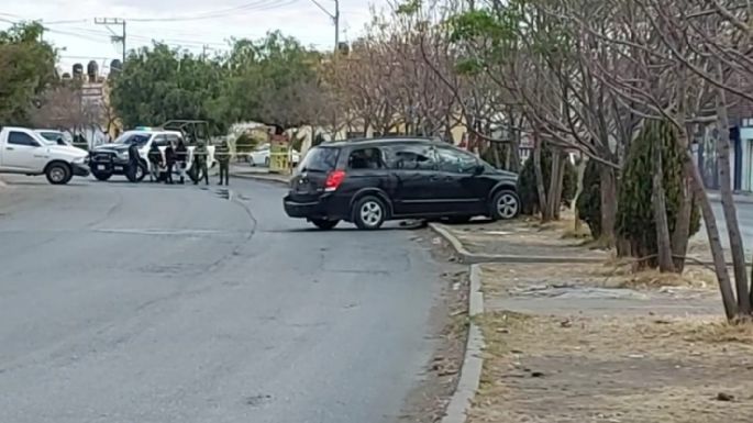 Asesinan a balazos a mujer policía que iba en su camioneta en Guadalupe, Zacatecas