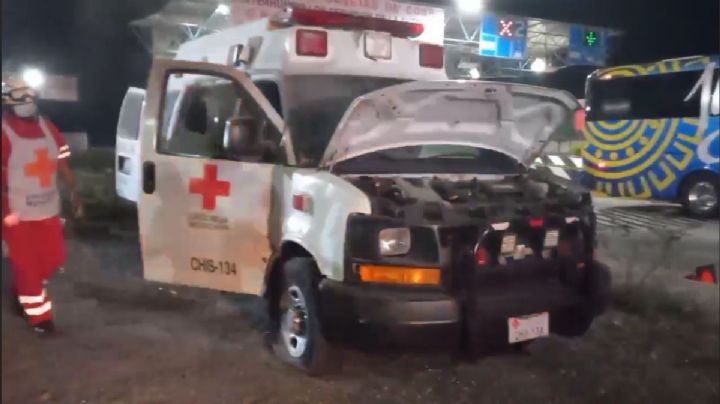 Balean y queman ambulancia de la Cruz Roja en Chiapas