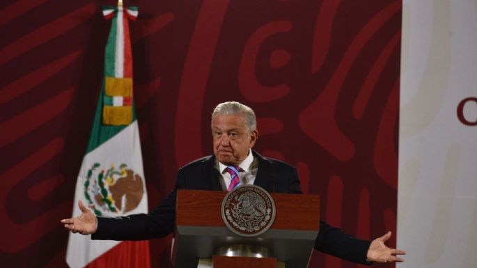 Ahora AMLO arremete contra Proceso: “no contribuyó al cambio”