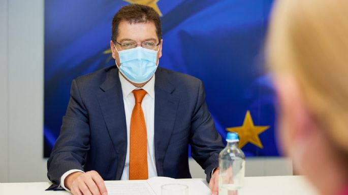 UE envía material sanitario de emergencia a Ucrania en pleno auge de las tensiones con Rusia