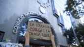 Académicos piden frenar nueva ley del Conacyt presentada por AMLO: es "un retroceso para el país"