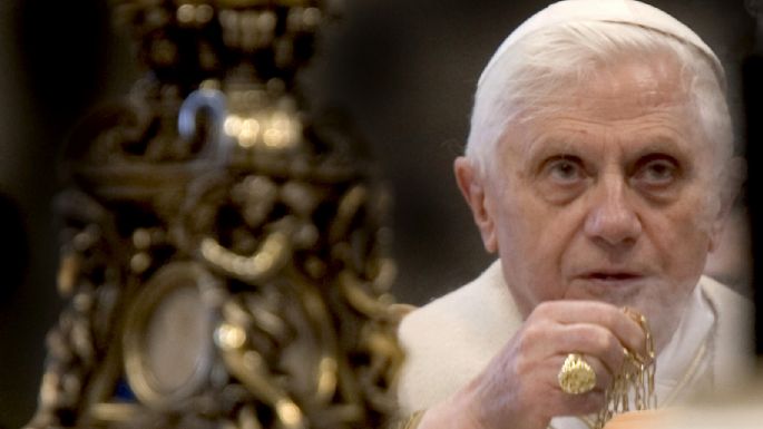 El Papa emérito Benedicto XVI sigue "grave" pero "estable": Vaticano