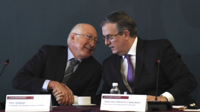 Ken Salazar confía que México cumpla compromisos del T-MEC con reforma energética