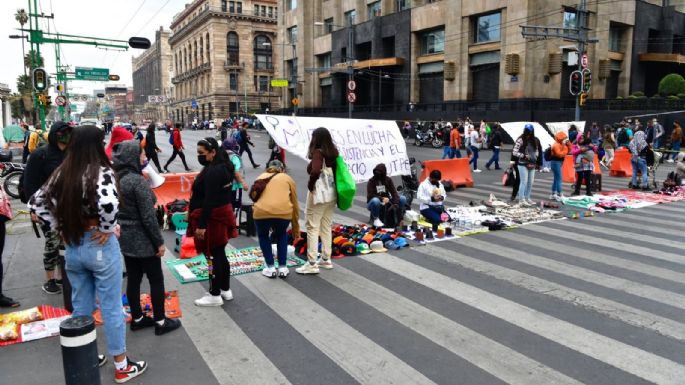 Vagoneras del Metro bloquearon durante 8 horas Eje Central y Avenida Juárez