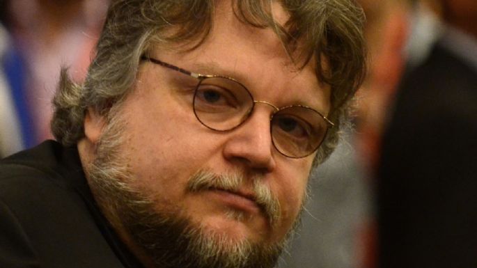 Morena quiere rendirle un homenaje a Guillermo del Toro y reconocer su trayectoria