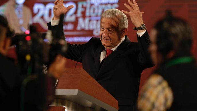 AMLO llama “cinicazo” a Calderón por opinar sobre el ataque a un velorio en Michoacán