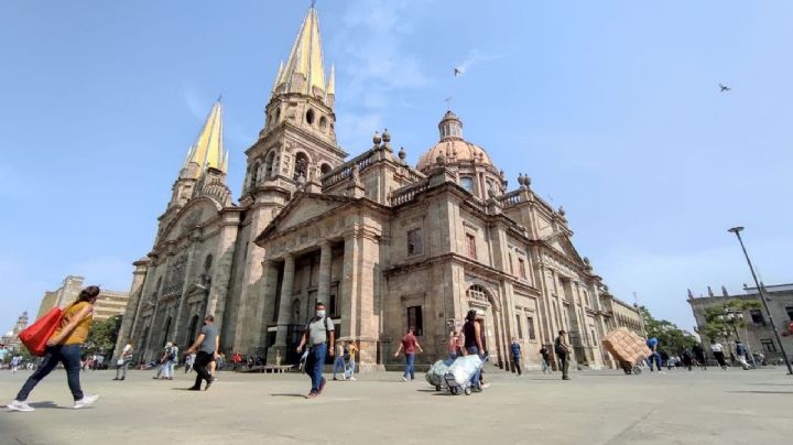 Guadalajara da ultimátum a empresa que le rentó patrullas