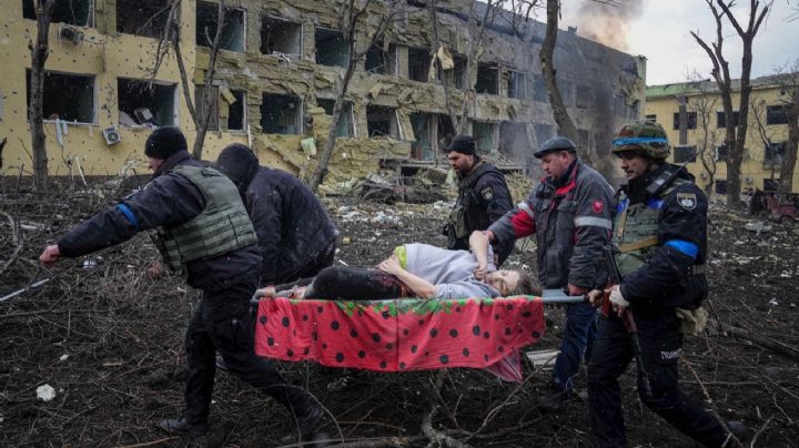 EU califica de manera oficial como “crímenes de guerra" las acciones de Rusia en Ucrania