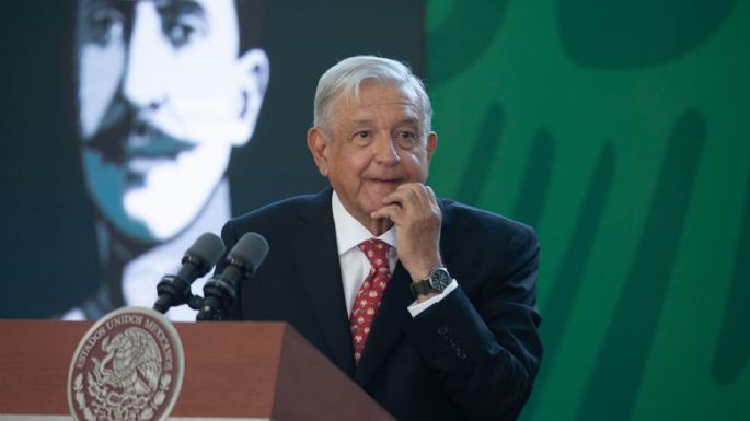 AMLO dice que tardó 38 minutos en llegar al AIFA… porque salió temprano y hay puente