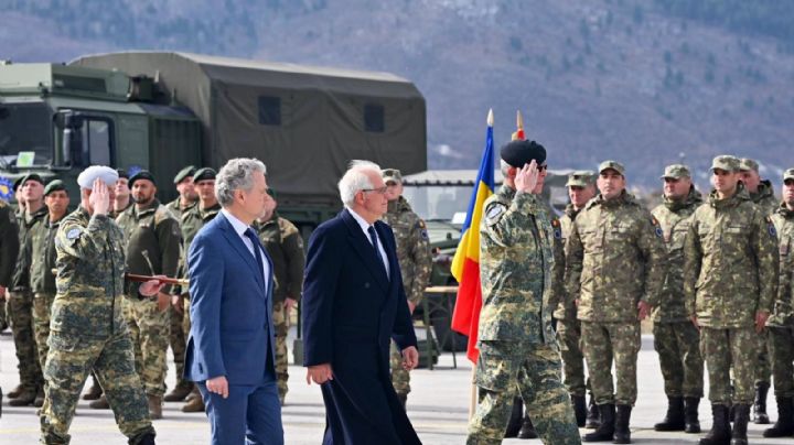 Borrell tacha la ofensiva rusa contra Mariúpol de "crimen de guerra" y plantea sanciones a la energía