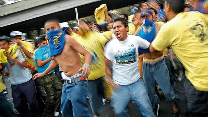 Las barras bravas de América y Pumas, fuerzas de choque para el mejor postor