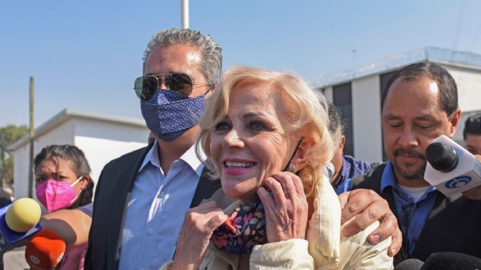 Caso Gertz: Alejandra Cuevas sale de prisión y anuncia que pedirá protección a AMLO