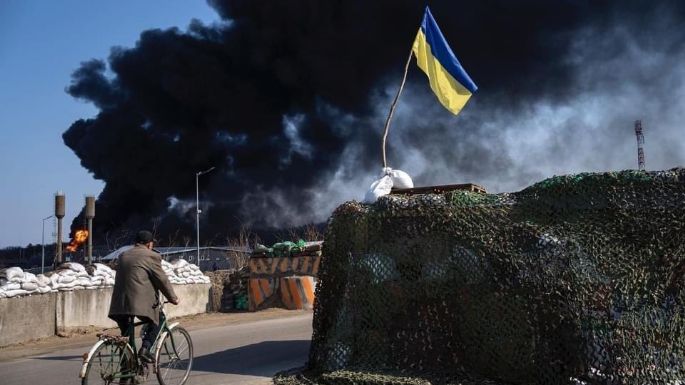 Asesores de Putin le están "desinformando" sobre el desempeño de las fuerzas rusas en Ucrania: EU