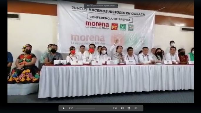 Periodistas de Oaxaca abuchean al dirigente de Morena, Mario Delgado (Video)