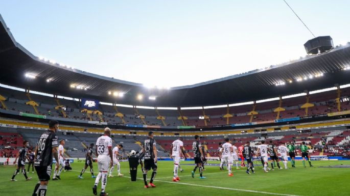 Tras riña entre Gallos y Atlas, Liga MX anuncia que porras visitantes no entrarán en los estadios