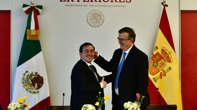 Ebrard reconoce la "gran contribución" de España a México