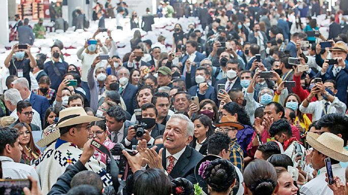 La construcción discursiva de López Obrador: El líder, el mártir,  el salvador del pueblo…
