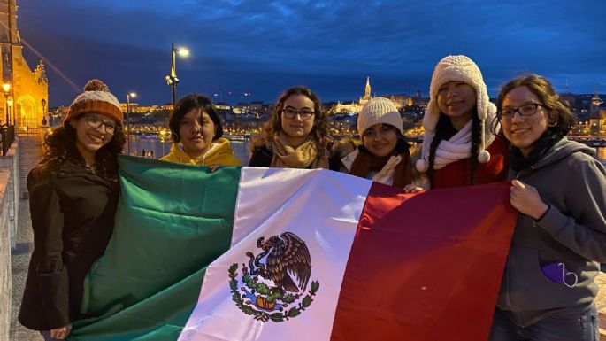 Mexicanas se cuelgan la plata y bronce en la Olimpiada Europea de Matemáticas