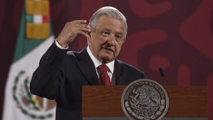 AMLO reprocha a diputados por salirse de la sesión durante la votación para nacionalizar el litio