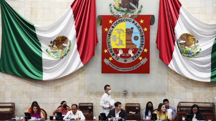 Congreso de Oaxaca demanda a Murat insumos para expedir actas de nacimiento y matrimonio