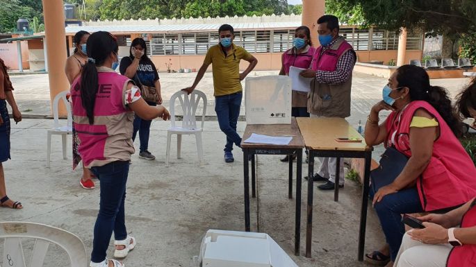 INE lleva entregados el 71% de los paquetes electorales para revocación de mandato