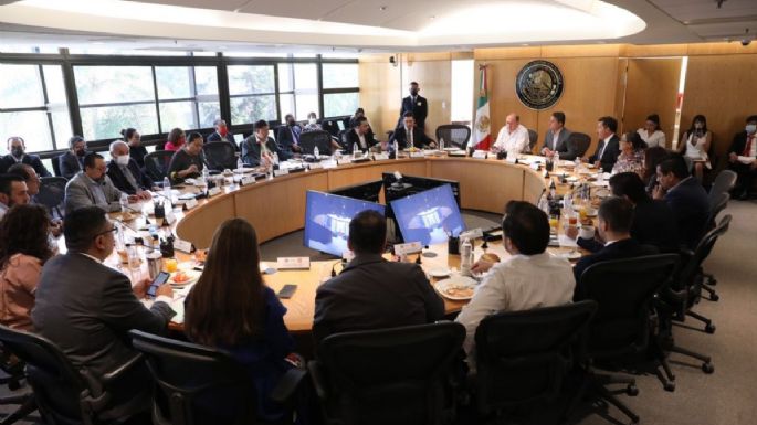 Diputados aprueban votar la reforma eléctrica en Semana Santa