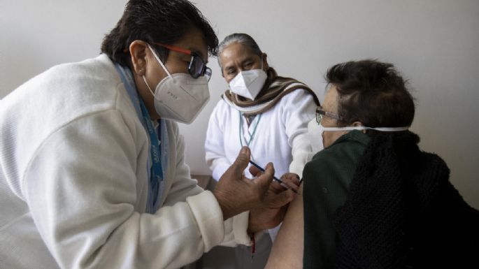 Tras balacera, Nuevo León suspende vacunación fronteriza