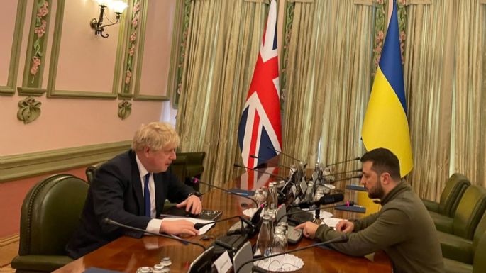 Boris Johnson se reúne por sorpresa con Zelenski en Kiev