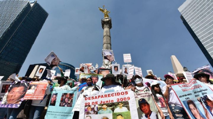 Madres marchan en la CDMX por sus hijos desaparecidos