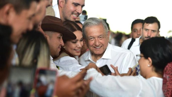 "Es hasta un timbre de orgullo": así respondió AMLO a los señalamientos de Lilly Téllez