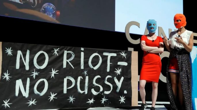 Rusia emite una orden de arresto contra Lucy Stein, integrante de Pussy Riot