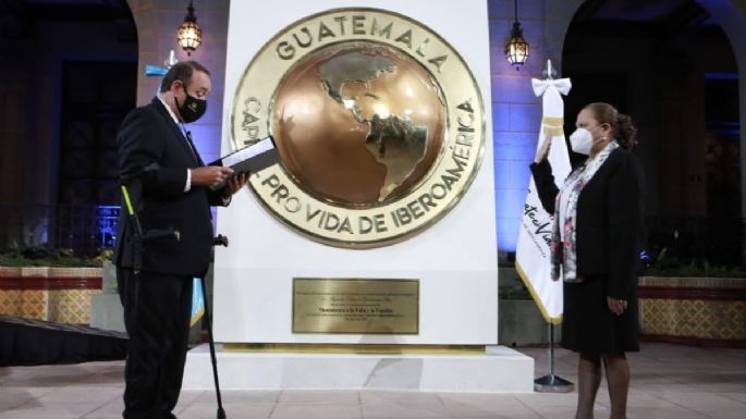 El presidente de Guatemala rechaza acudir a la Cumbre de las Américas