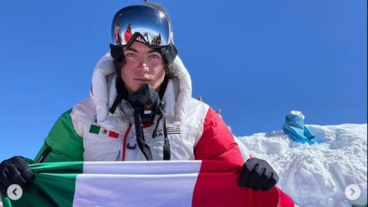 Mexicano conquista el Monte Everest y el Lhotse en tiempo récord